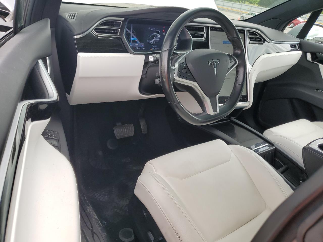 5YJXCBE22JF088936 2018 Tesla Model X