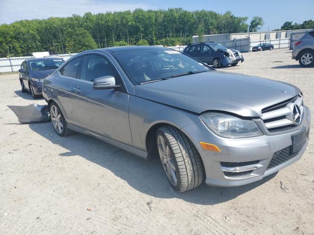 VIN WDDGJ4HB5DG069830 2013 Mercedes-Benz C-Class, 250 no.4