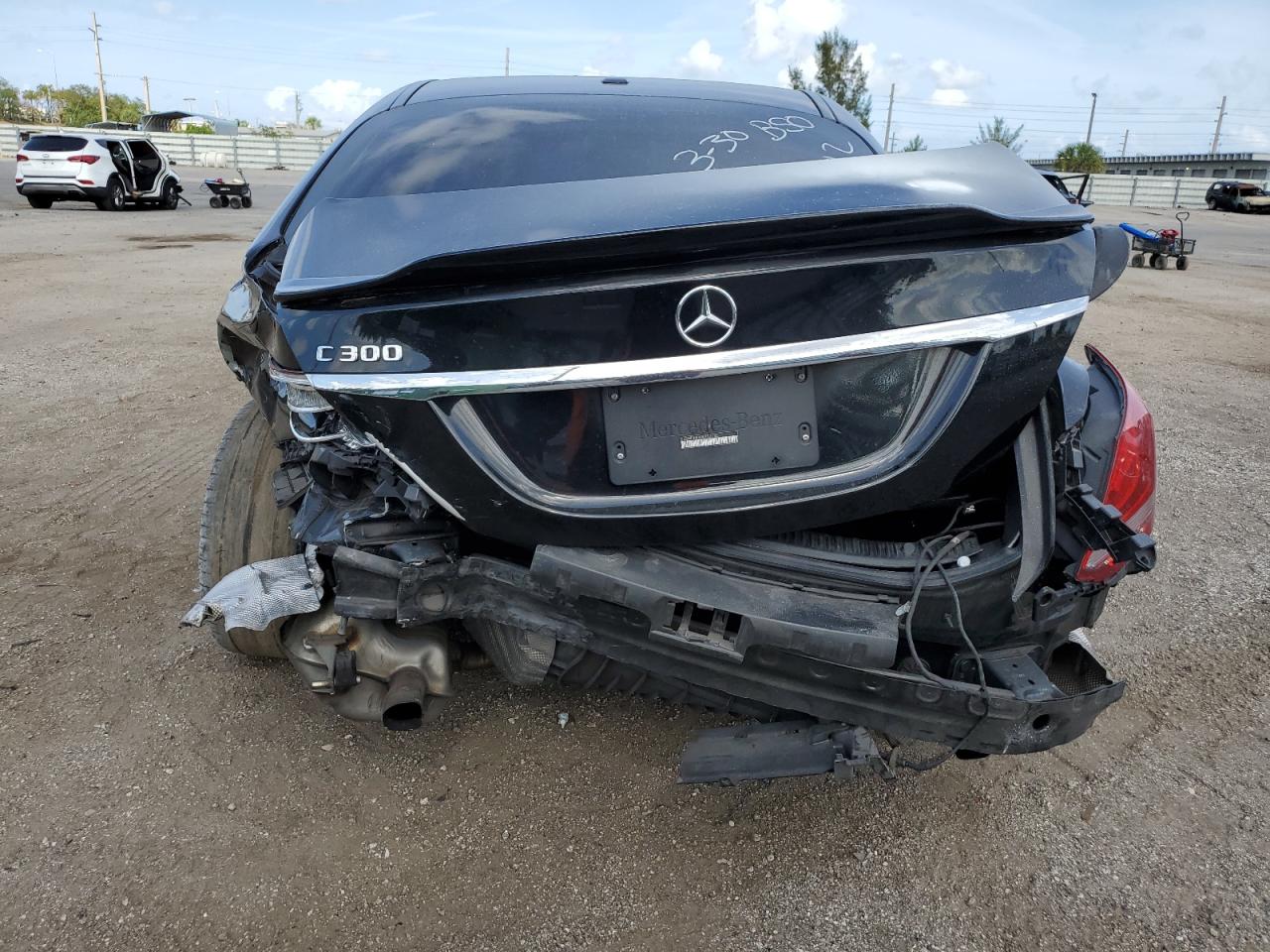 55SWF4JB4HU182782 2017 Mercedes-Benz C 300