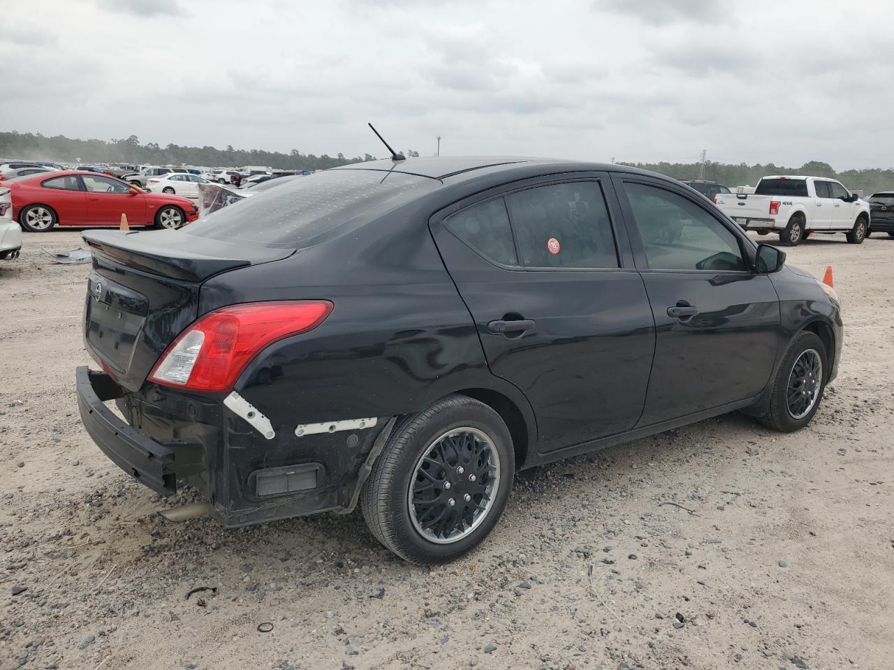 3N1CN7AP3HL884911 2017 Nissan Versa S