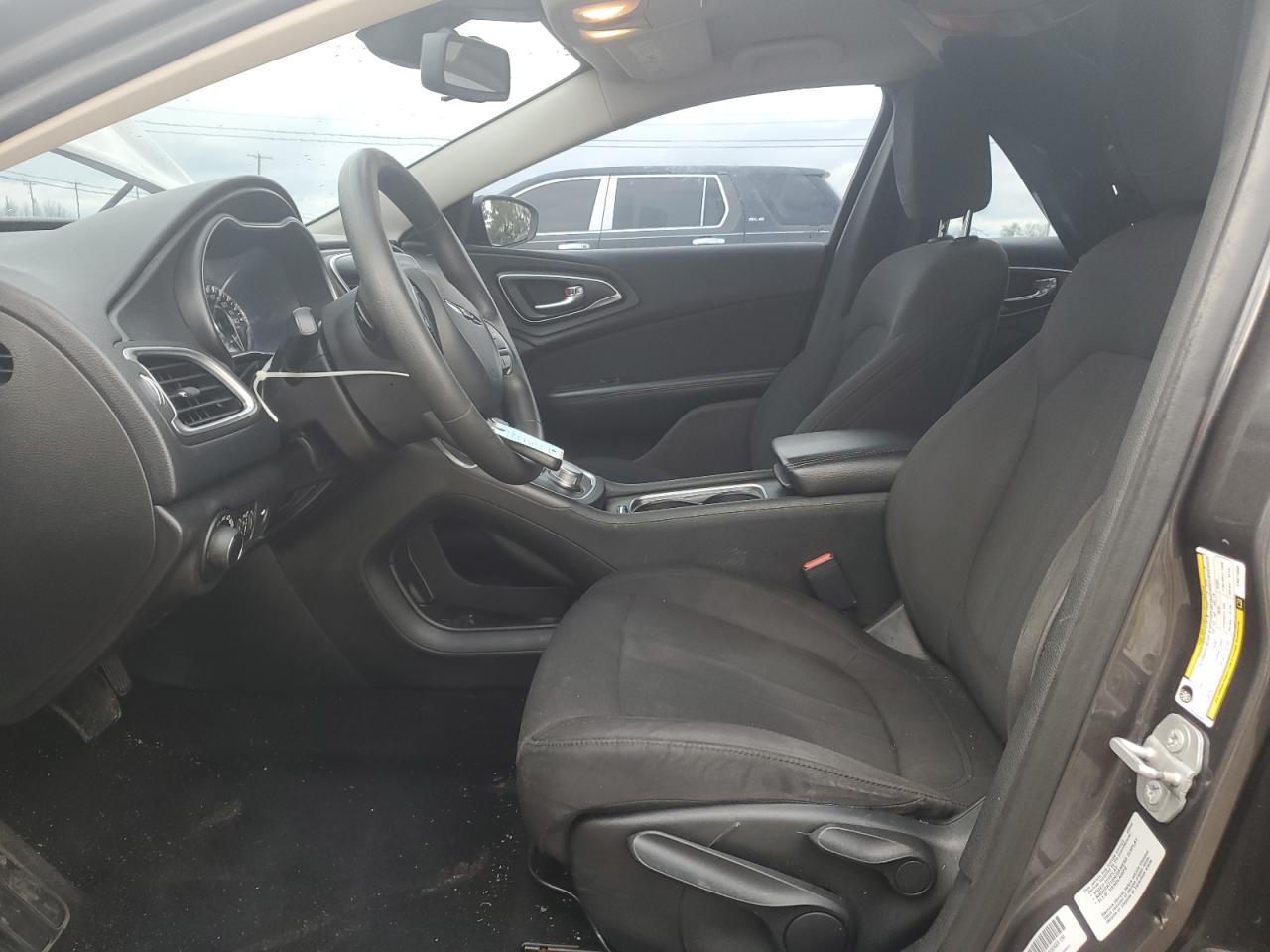 1C3CCCAB2FN571950 2015 Chrysler 200 Limited