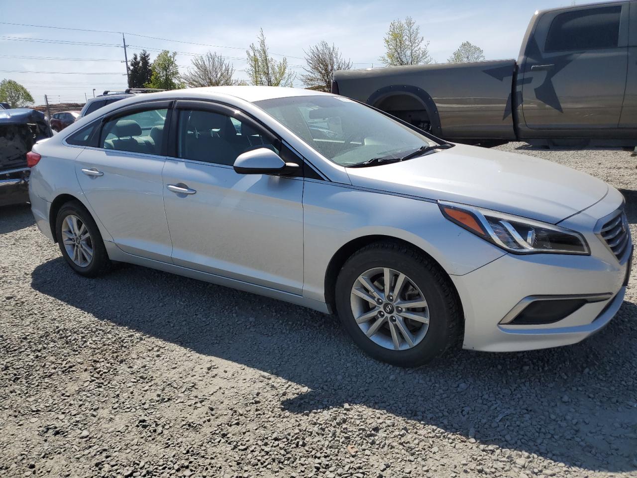 5NPE24AF3HH529788 2017 Hyundai Sonata Se