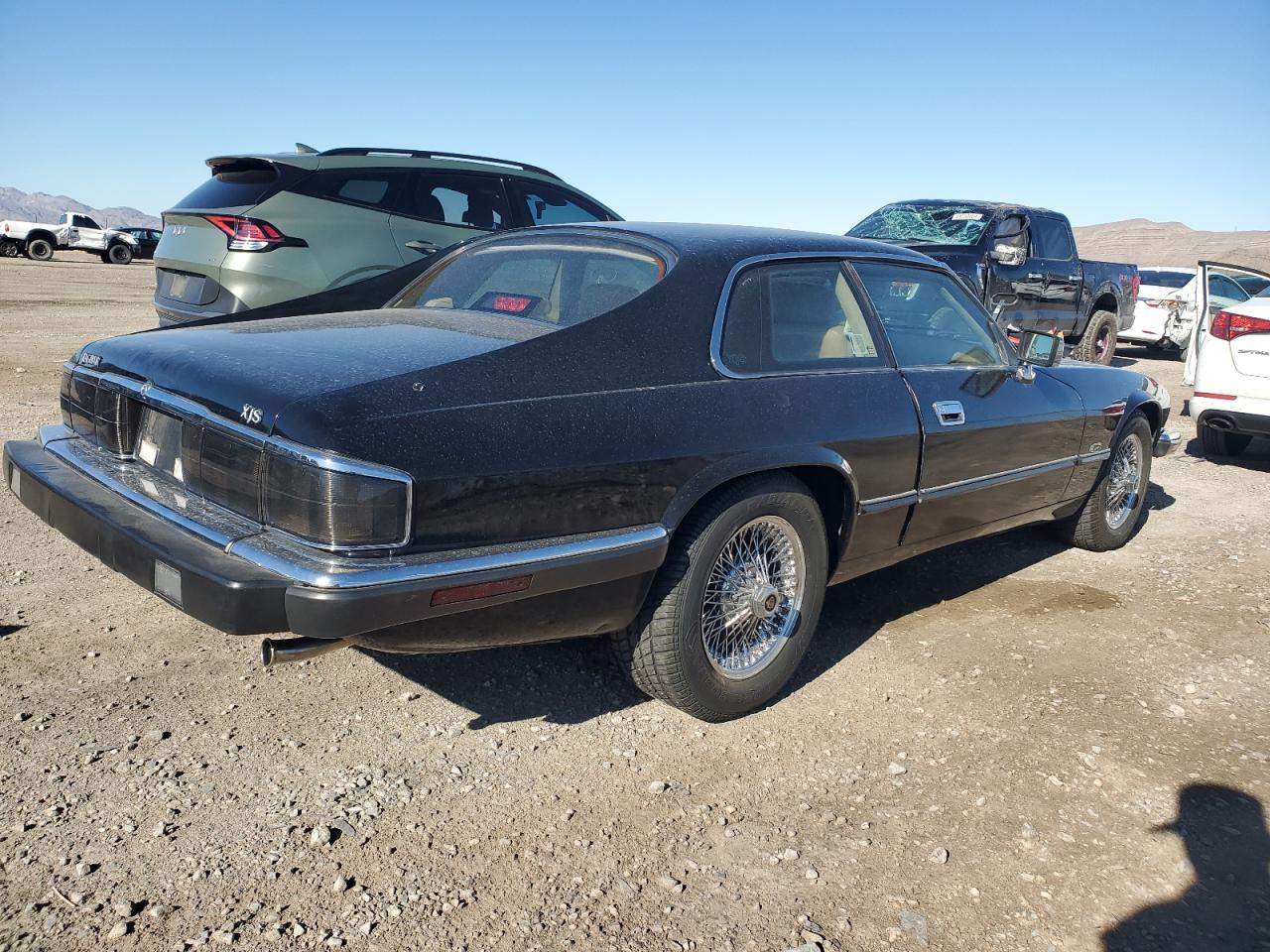 SAJNW5747PC186527 1993 Jaguar Xjs