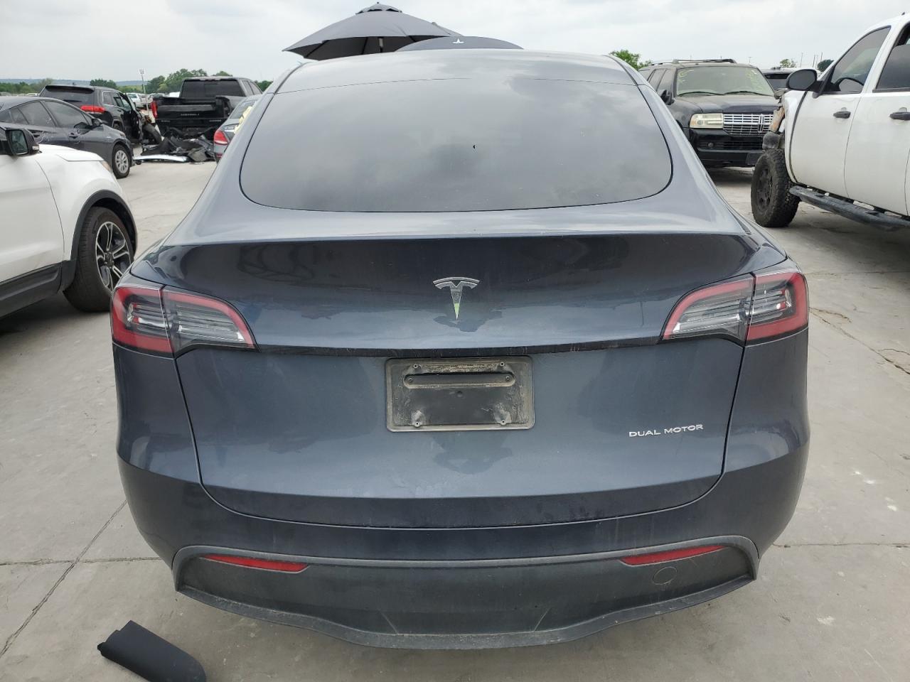 7SAYGDEE7PA105155 2023 Tesla Model Y