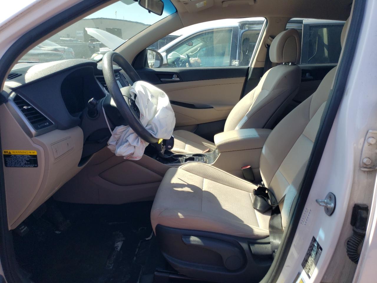 KM8J23A42GU156878 2016 Hyundai Tucson Se