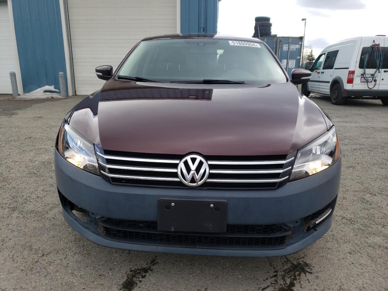 1VWBP7A37DC049235 2013 Volkswagen Passat Se