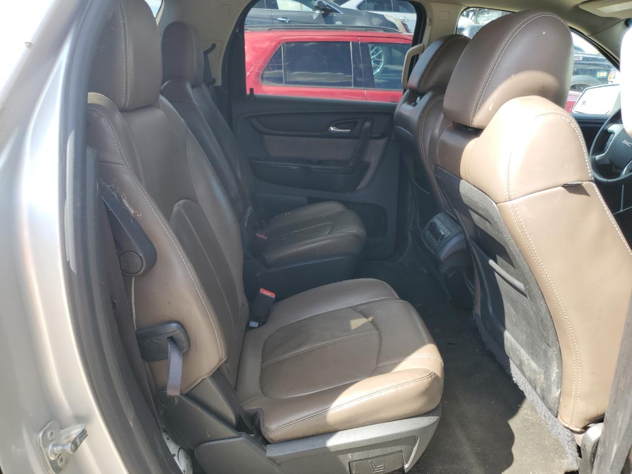 1GKKRRKDXFJ127946 2015 GMC Acadia Slt-1