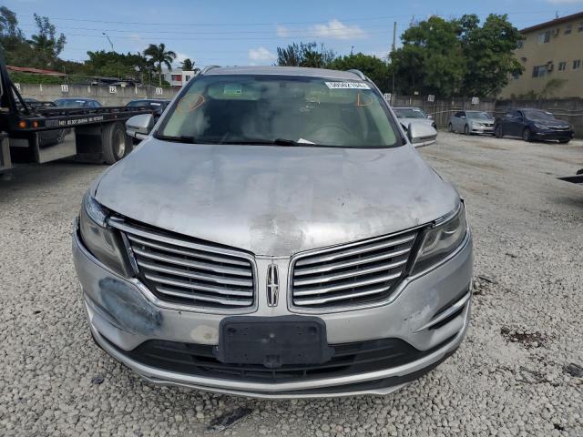 Lot #2459200622 2017 LINCOLN MKC SELECT salvage car