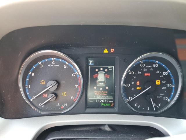 Auction sale of the 2017 TOYOTA RAV4 , vin: 2T3DFREV8HW606579, lot number: 52486684