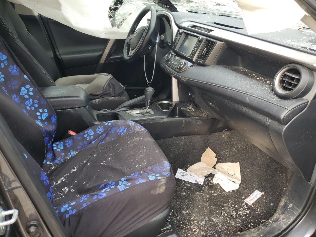 JTMRFREV9HD212981 2017 Toyota Rav4 Xle