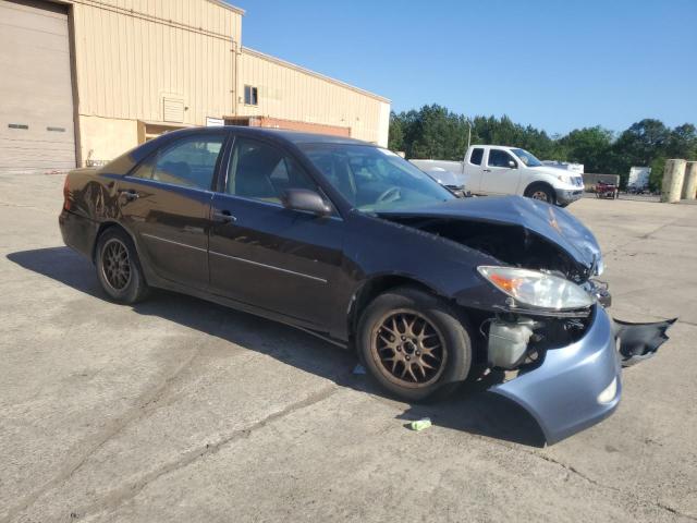 2002 Toyota Camry Le VIN: 4T1BE32K32U572259 Lot: 52807544