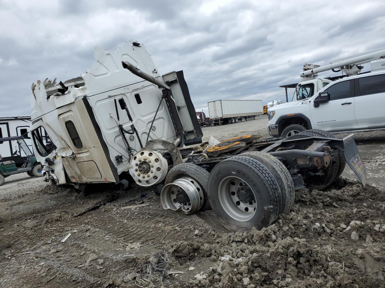 3AKJGLDR2GSGV4954 2016 Freightliner Cascadia 125