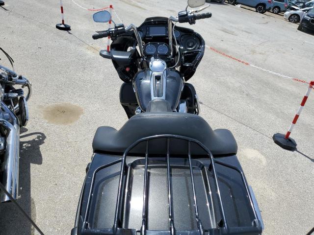 2017 HARLEY-DAVIDSON FLTRU 1HD1KGD12HB672666