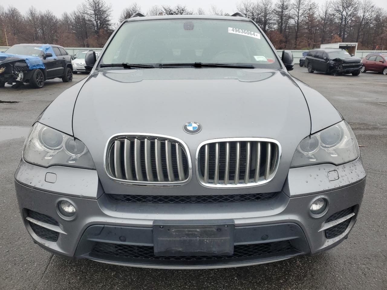 2013 BMW X5 xDrive35I vin: 5UXZV4C57D0E11992