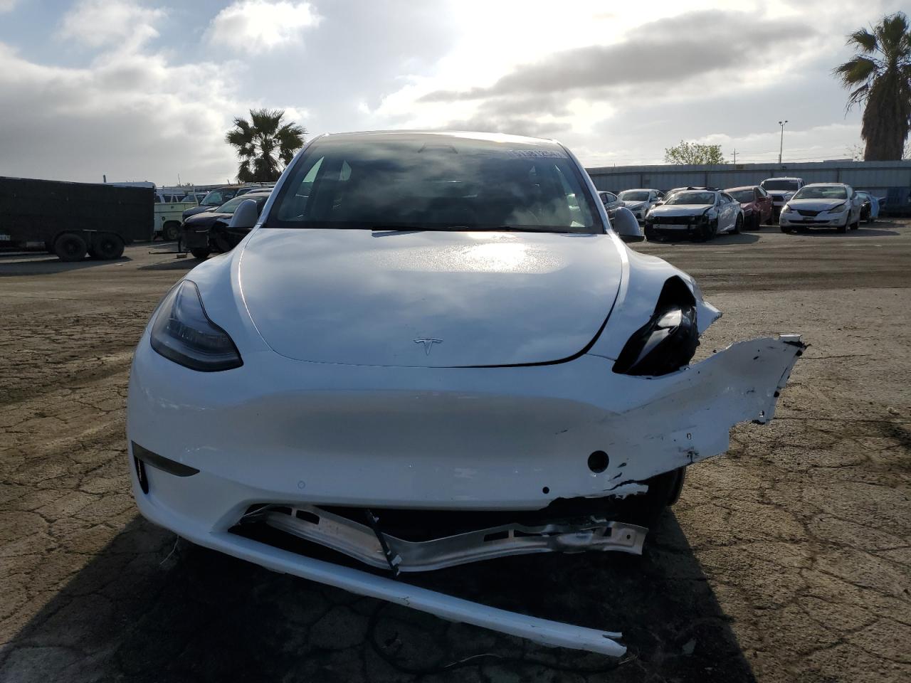 5YJYGDEE0MF158999 2021 Tesla Model Y