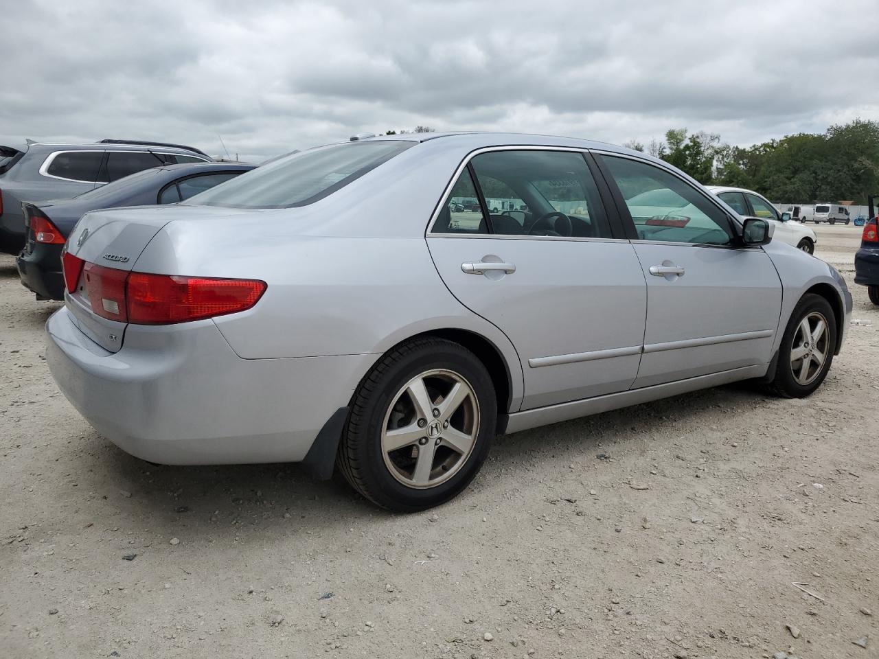 1HGCM56875A038503 2005 Honda Accord Ex