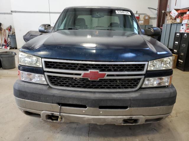 2005 Chevrolet Silverado K2500 Heavy Duty VIN: 1GCHK23225F823068 Lot: 51040134