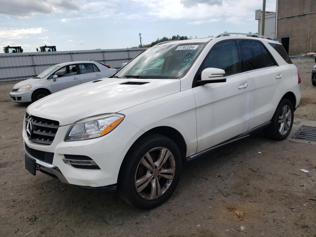 2015 Mercedes-Benz Ml 350 4Matic vin: 4JGDA5HB5FA613375