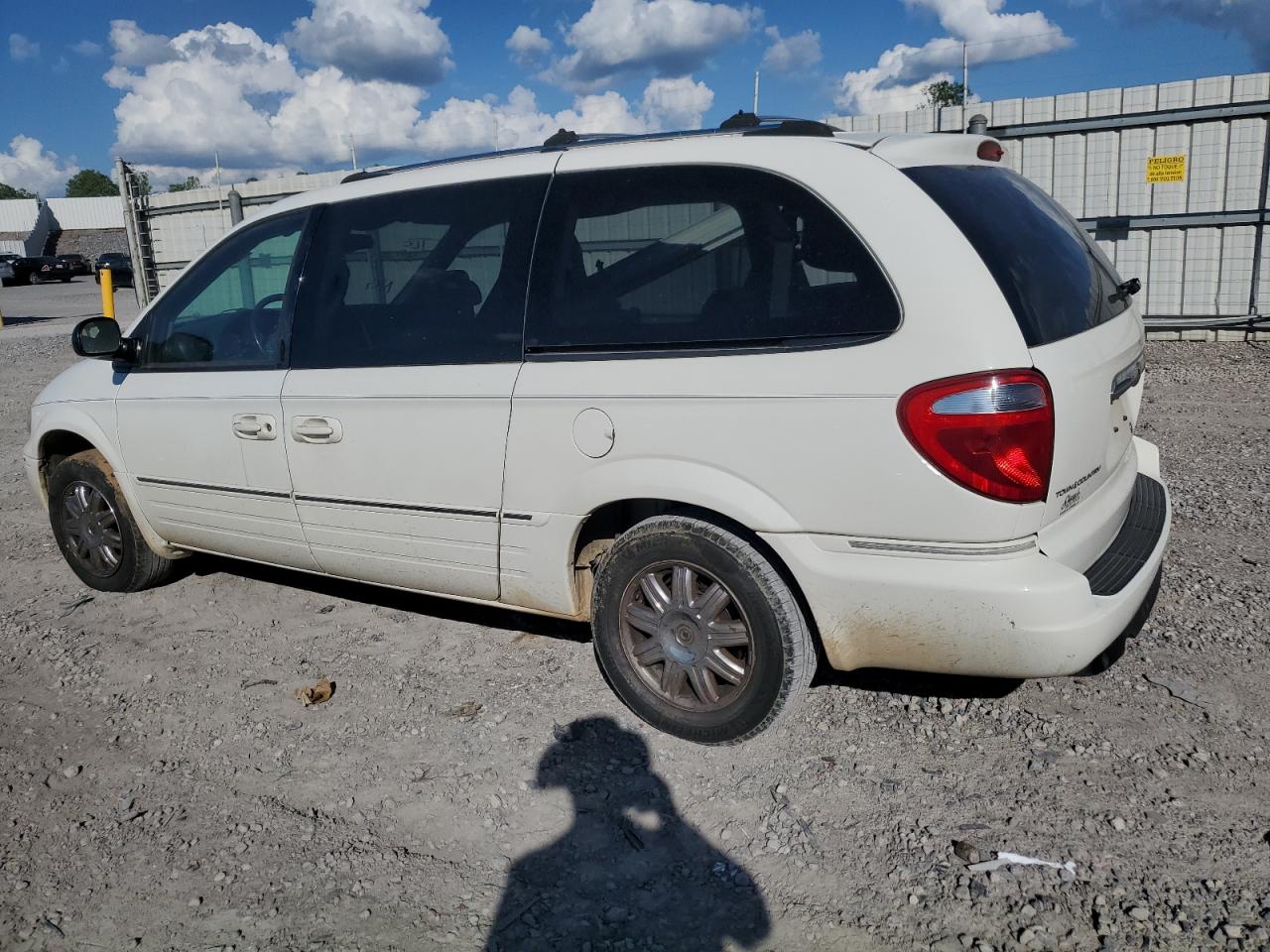 2A8GP64L57R100959 2007 Chrysler Town & Country Limited