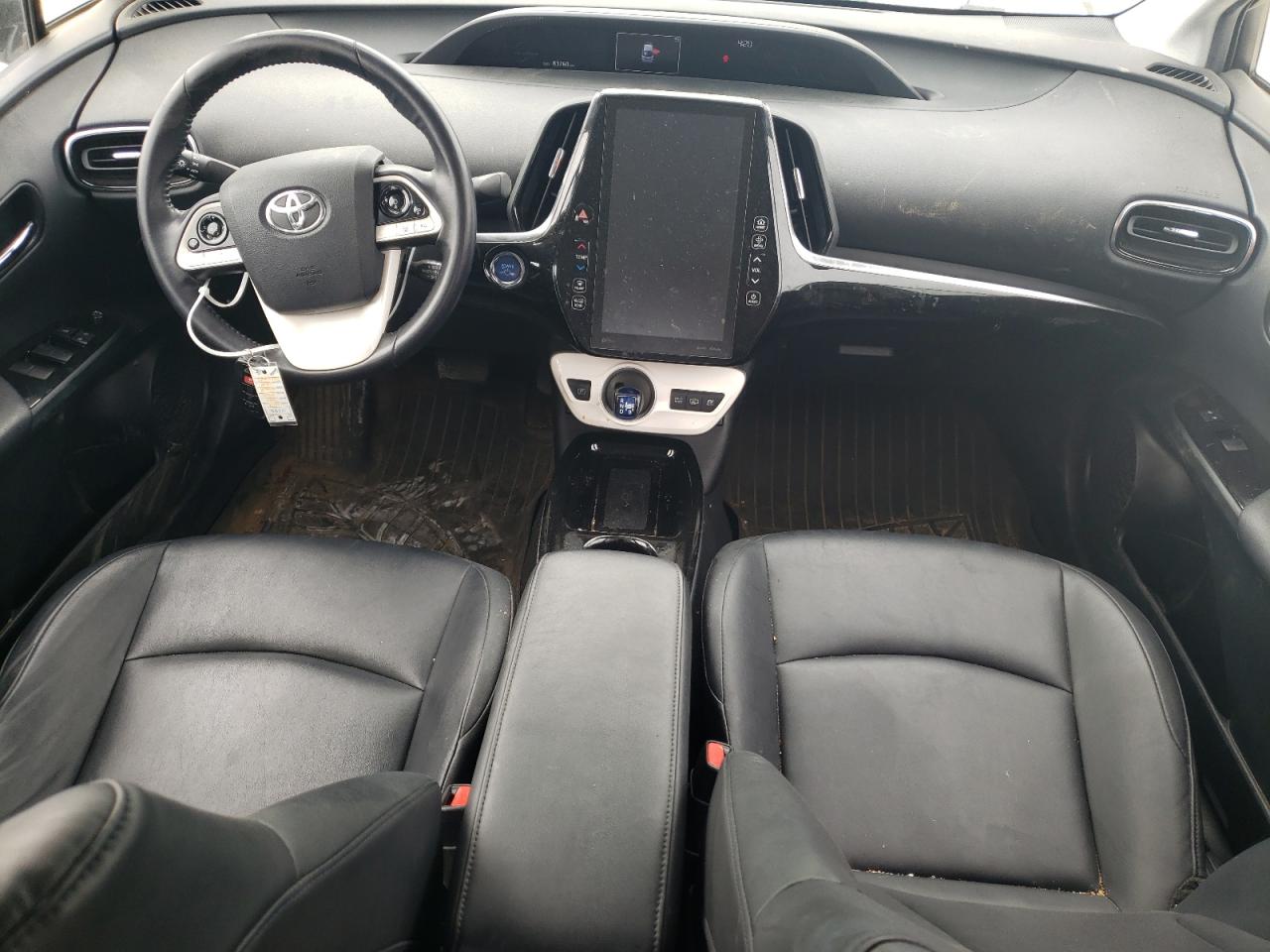 JTDKARFPXK3115043 2019 Toyota Prius Prime