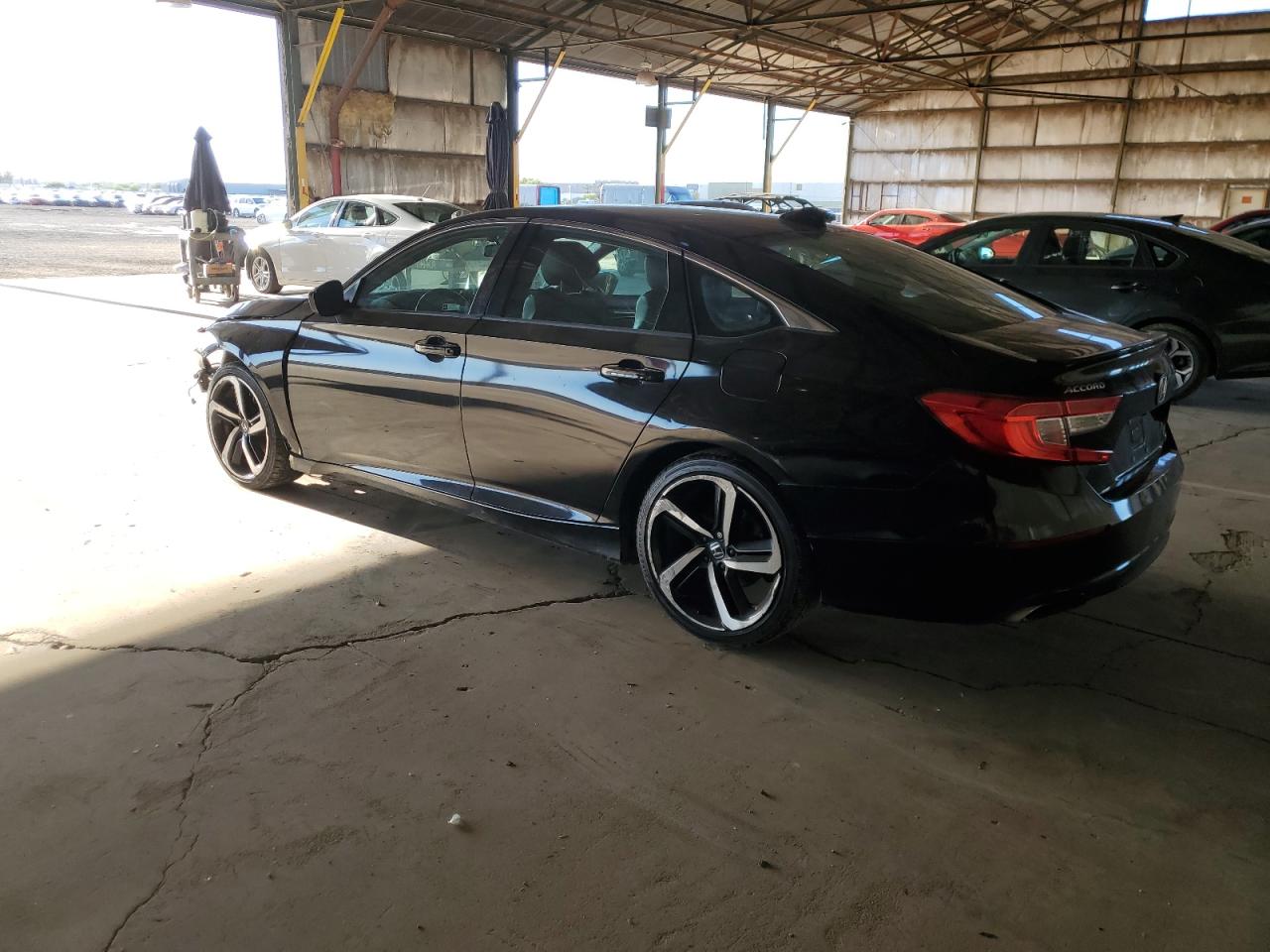 2018 Honda Accord Sport vin: 1HGCV1F33JA239738