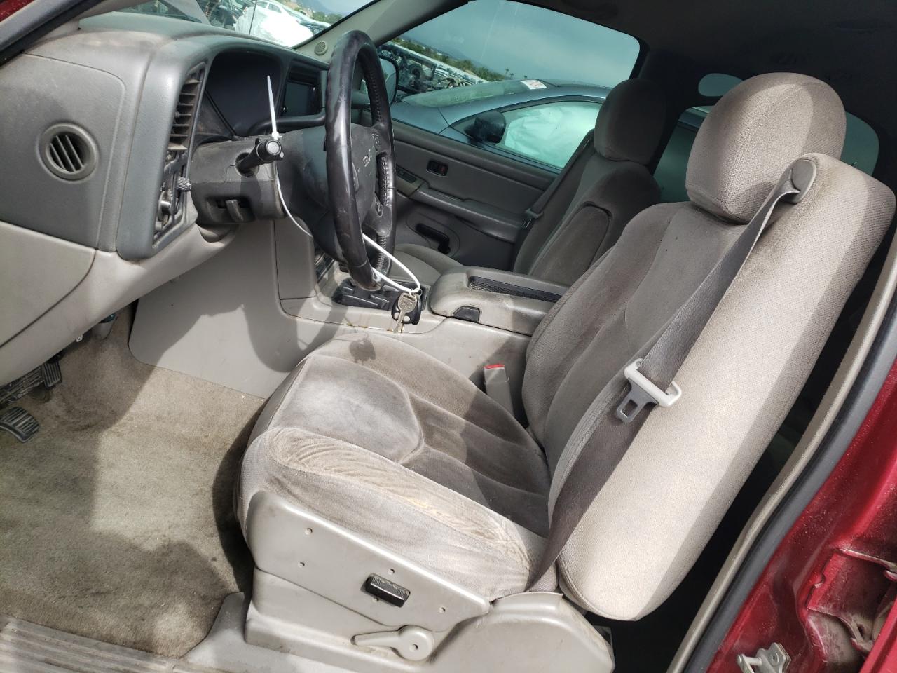 1GKEC13V55R235785 2005 GMC Yukon