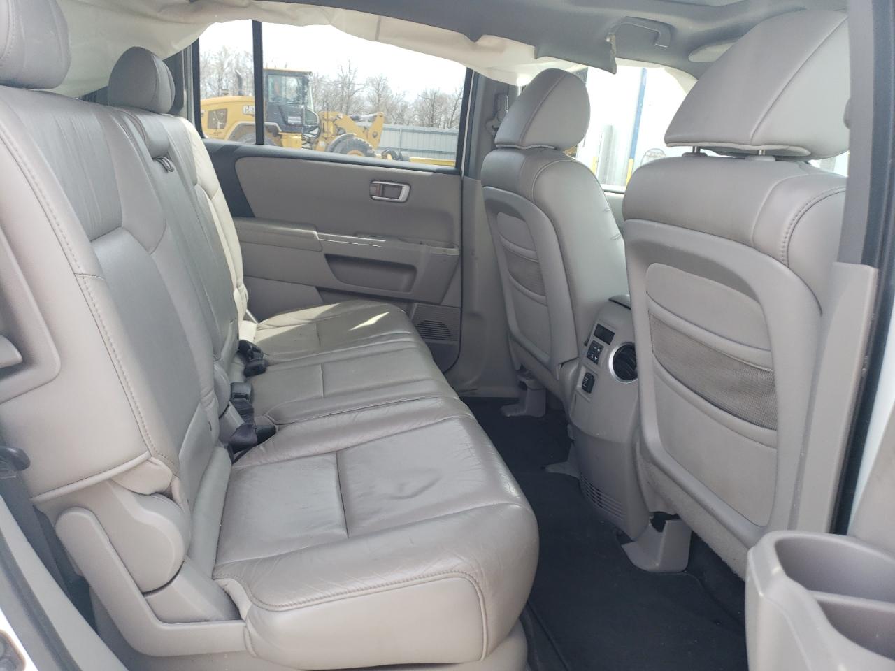 5FNYF3H50BB025486 2011 Honda Pilot Exl