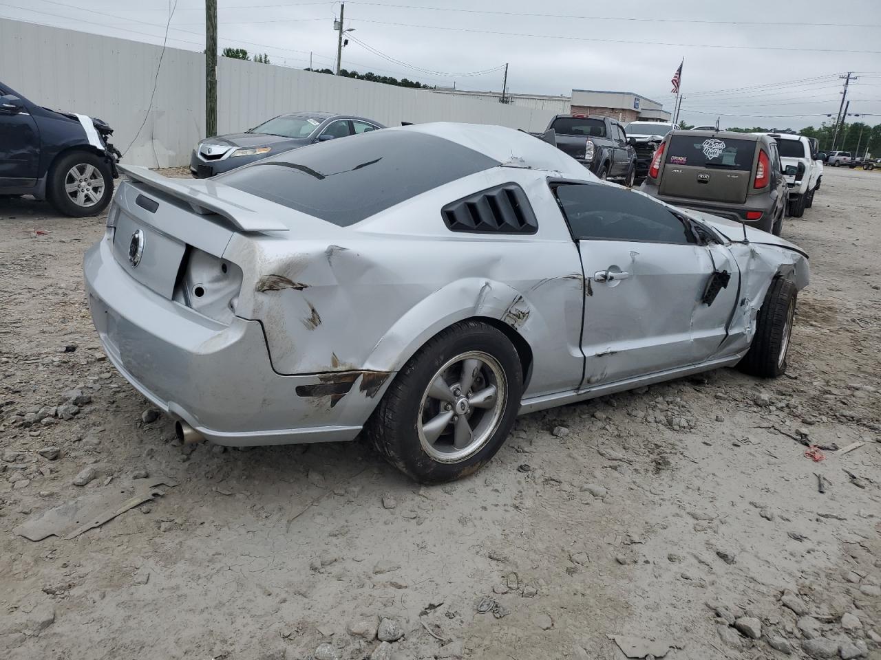 1ZVFT82H855197042 2005 Ford Mustang Gt