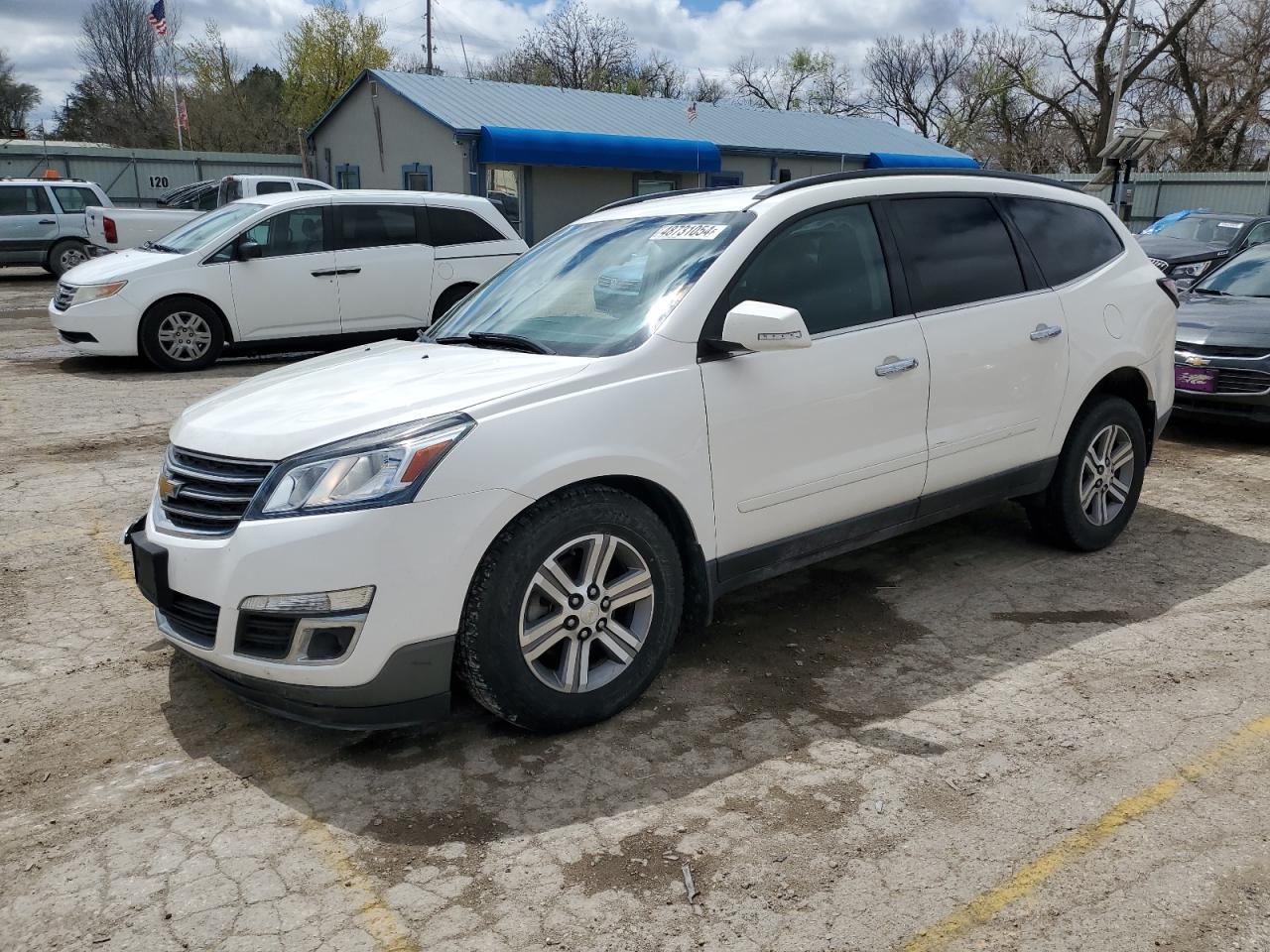 1GNKVHKD5FJ207647 2015 Chevrolet Traverse Lt