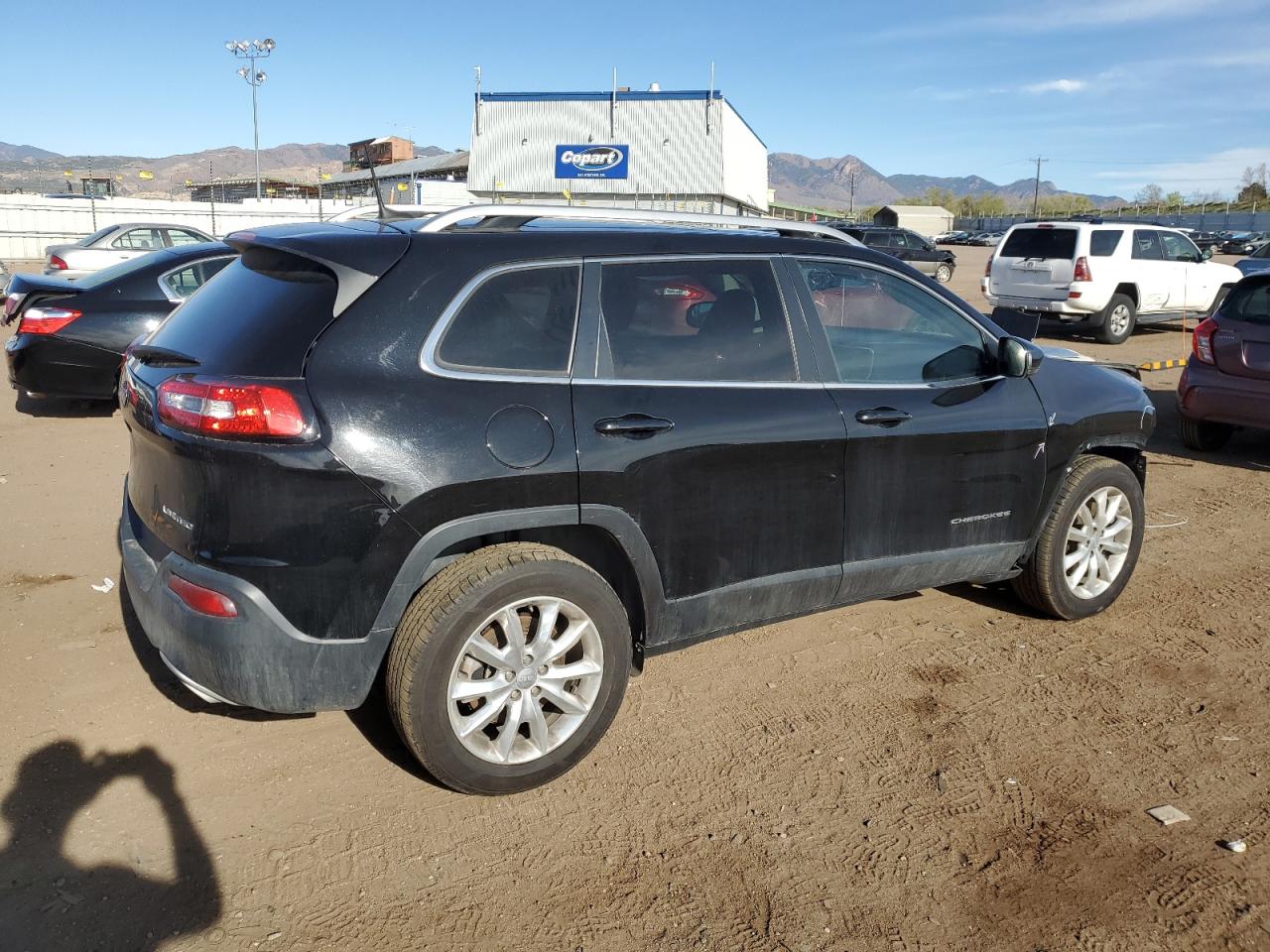 2017 Jeep Cherokee Limited vin: 1C4PJMDS6HW530299