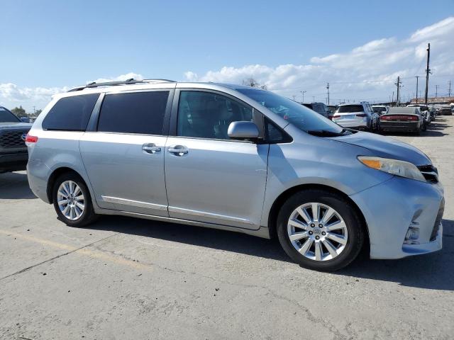 2011 Toyota Sienna Xle VIN: 5TDYK3DC5BS092726 Lot: 52928234