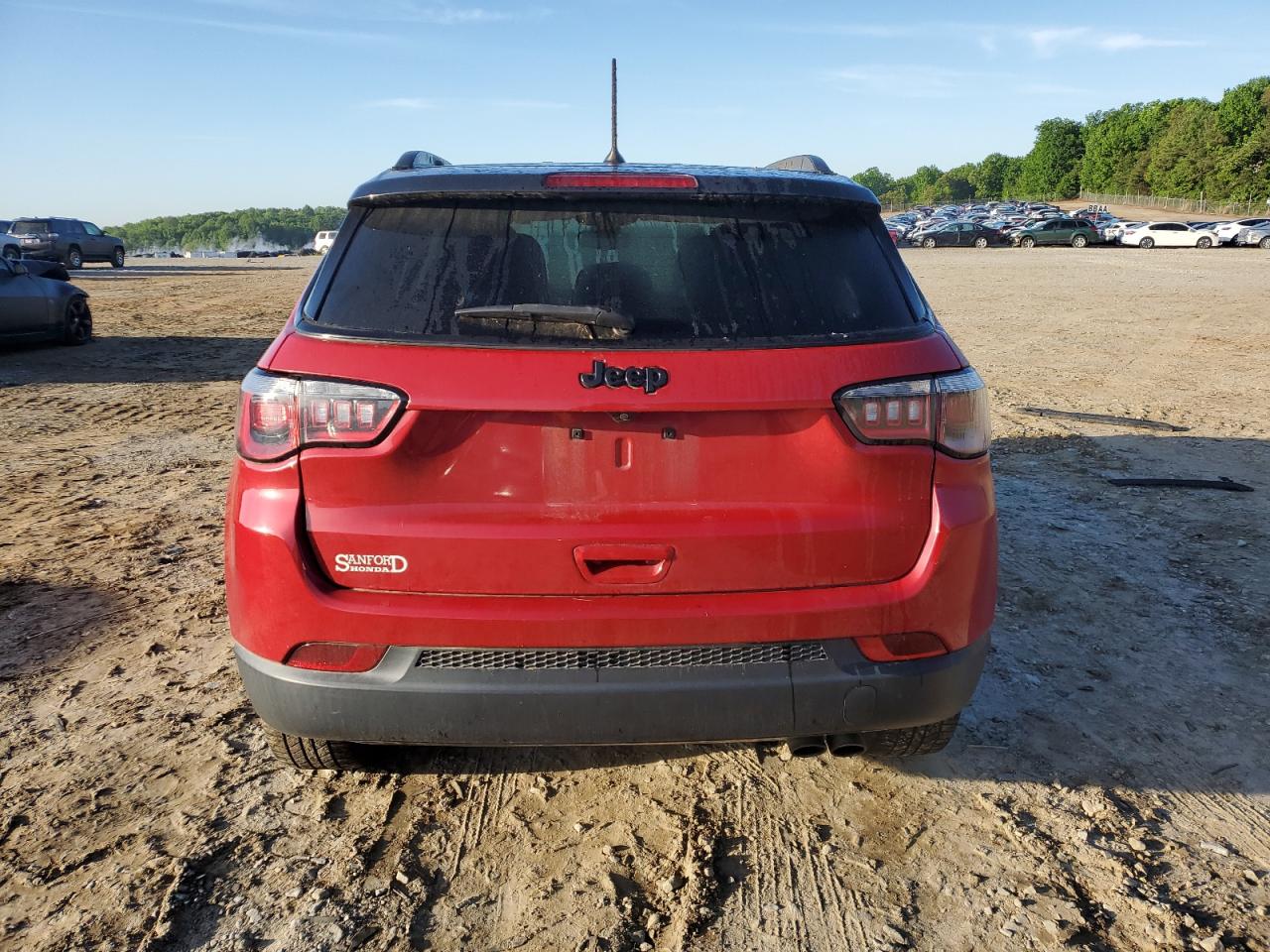 3C4NJCBB0JT408067 2018 Jeep Compass Latitude