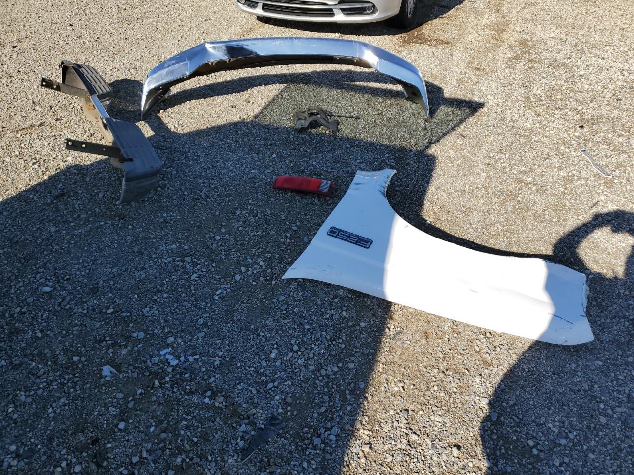 1FTNX21F5XED58322 1999 Ford F250 Super Duty