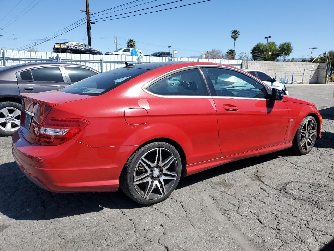 2013 Mercedes-Benz C 250 vin: WDDGJ4HB3DF967557