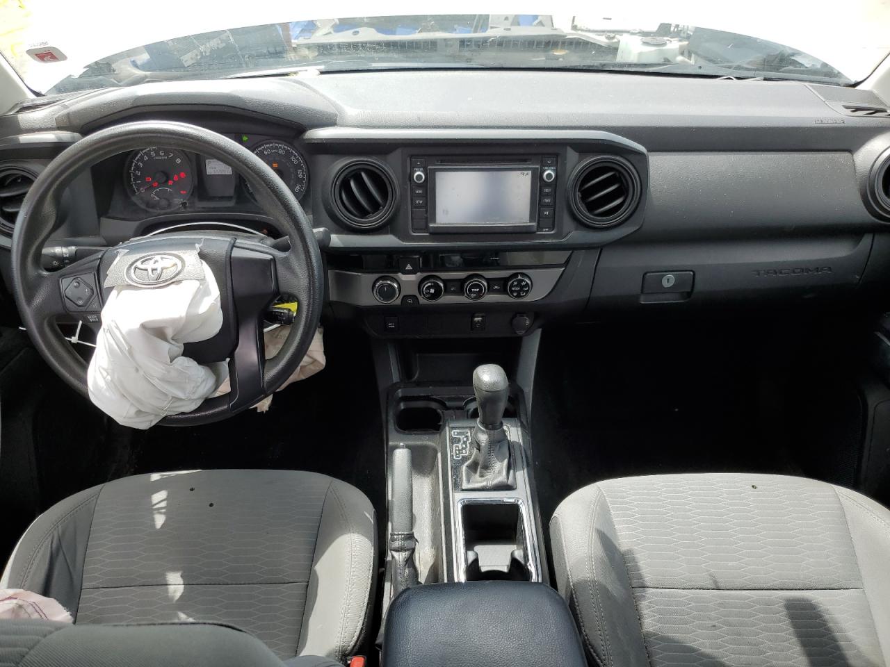 5TFSX5ENXHX047710 2017 Toyota Tacoma Access Cab