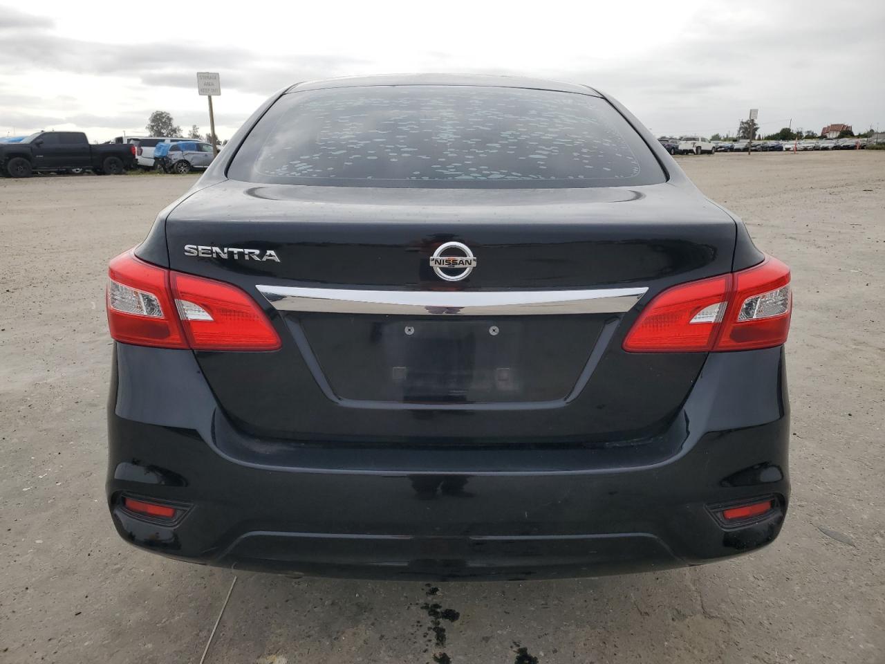 3N1AB7APXJY312842 2018 Nissan Sentra S