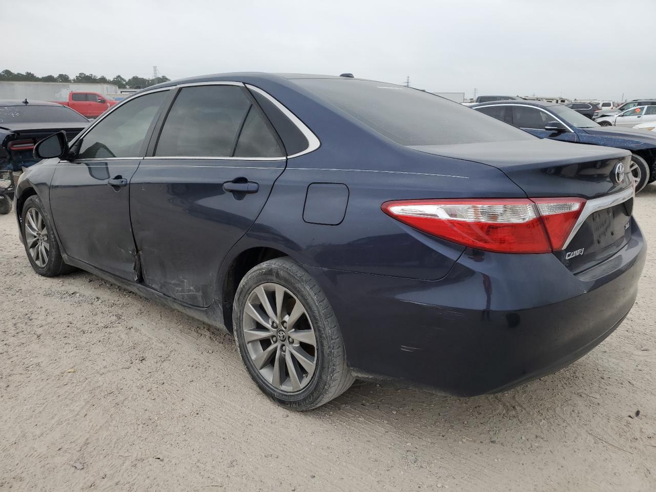 2015 Toyota Camry Le vin: 4T1BF1FK1FU874540