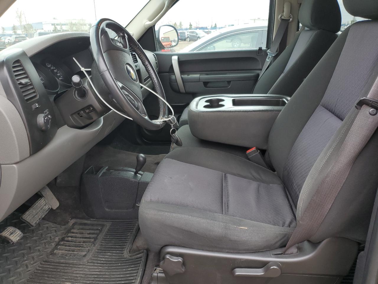 3GCRKREA1AG297185 2010 Chevrolet Silverado K1500 Ls