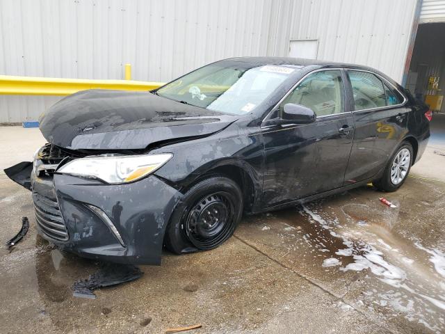 Lot #2492297061 2017 TOYOTA CAMRY LE salvage car