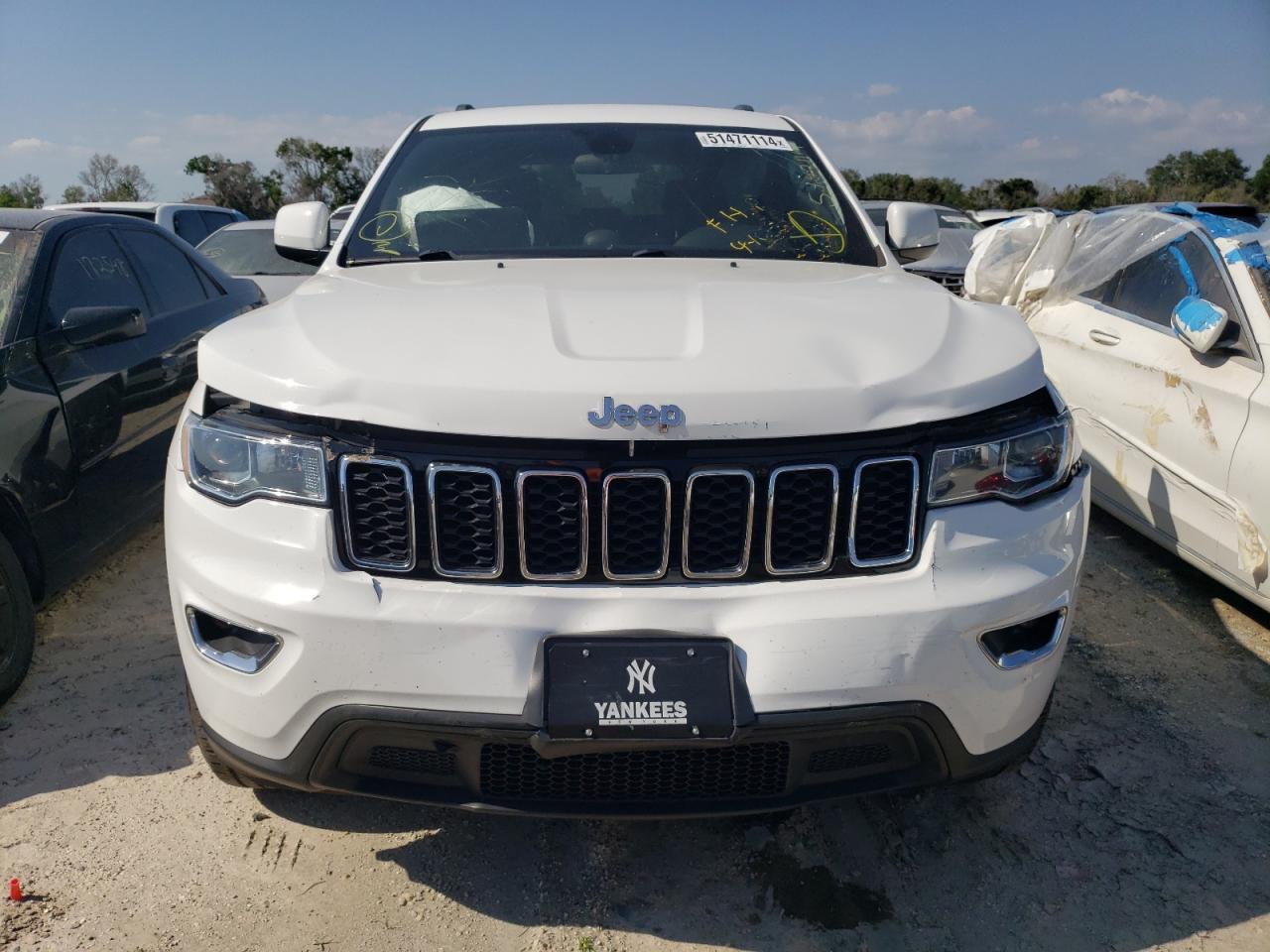 1C4RJFAG8KC579775 2019 Jeep Grand Cherokee Laredo