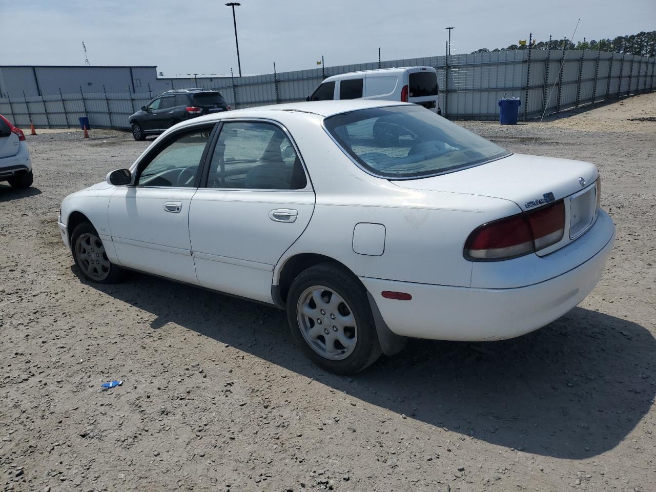 1YVGE22D7V5615628 1997 Mazda 626 Es