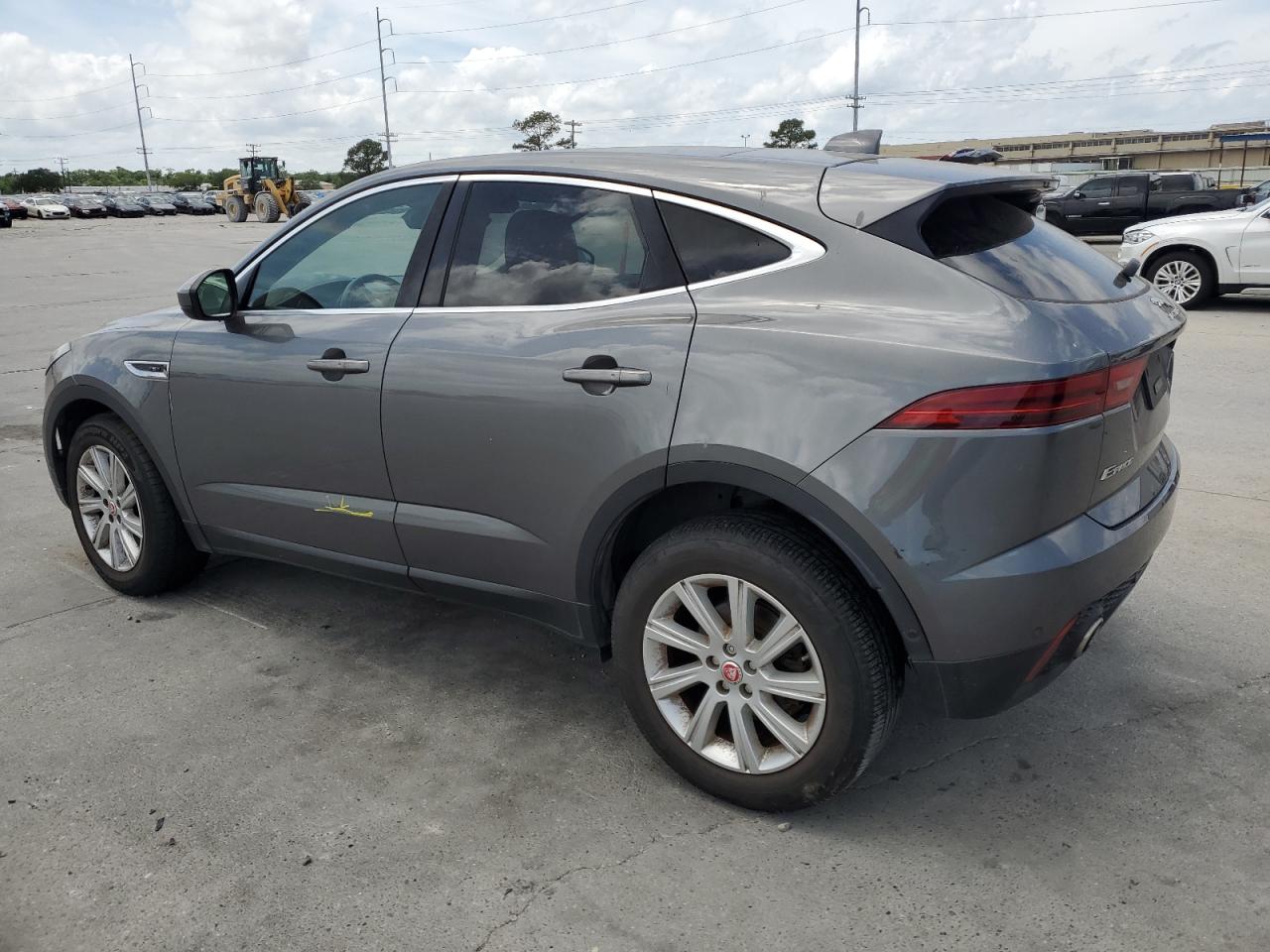 SADFJ2FX8J1Z31983 2018 Jaguar E-Pace S