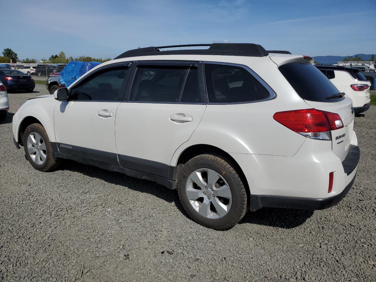 4S4BRBCCXC3213052 2012 Subaru Outback 2.5I Premium