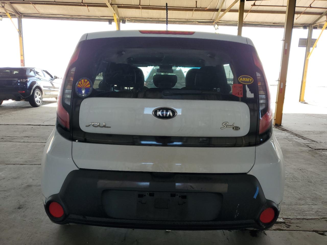 KNDJN2A24G7294103 2016 Kia Soul