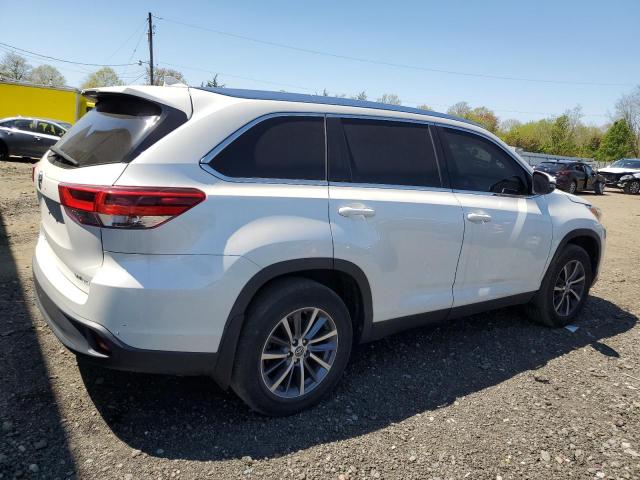 2019 Toyota Highlander Se VIN: 5TDJZRFH4KS622869 Lot: 50448894