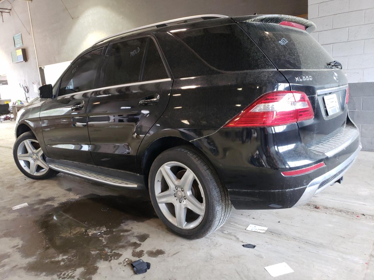 2013 Mercedes-Benz Ml 550 4Matic vin: 4JGDA7DB5DA155500