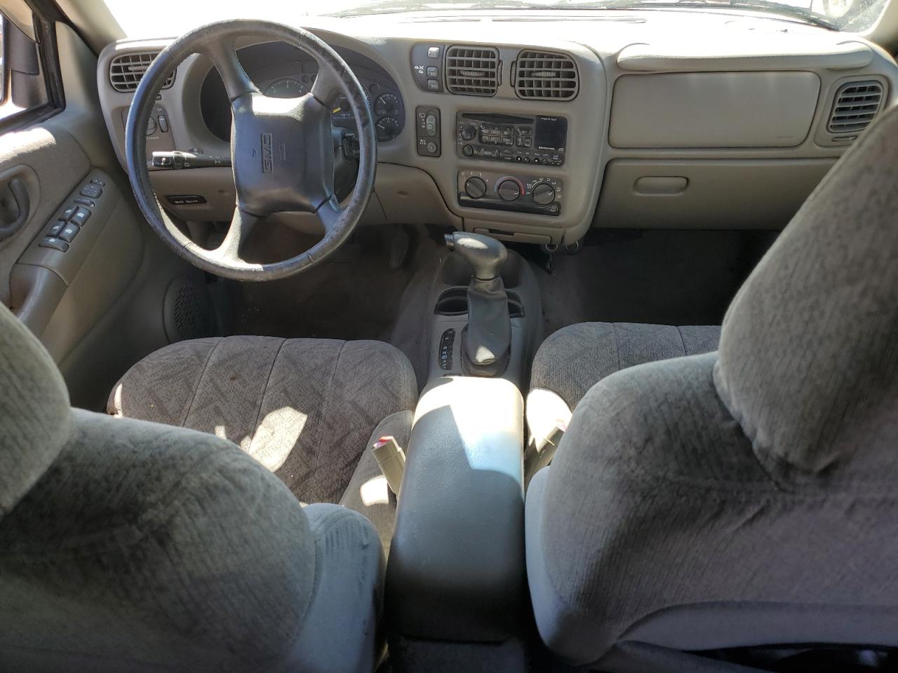 1GKDT13W9X2517153 1999 GMC Jimmy