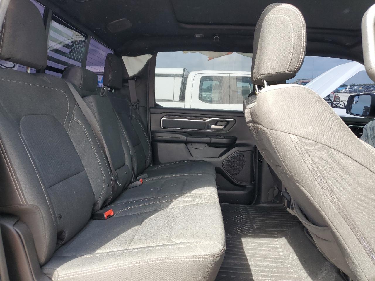 1C6RREFTXKN852090 2019 Ram 1500 Big Horn/Lone Star