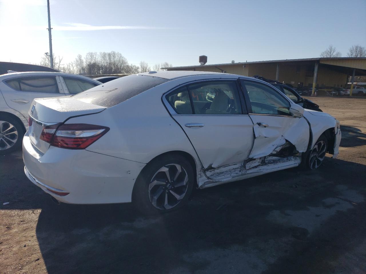 1HGCR2F70HA211161 2017 Honda Accord Ex