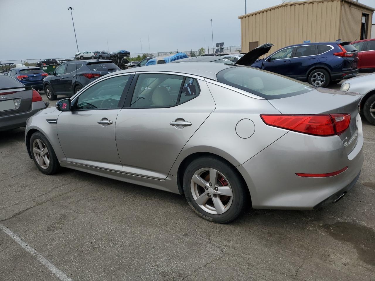 2015 Kia Optima Lx vin: 5XXGM4A74FG470609